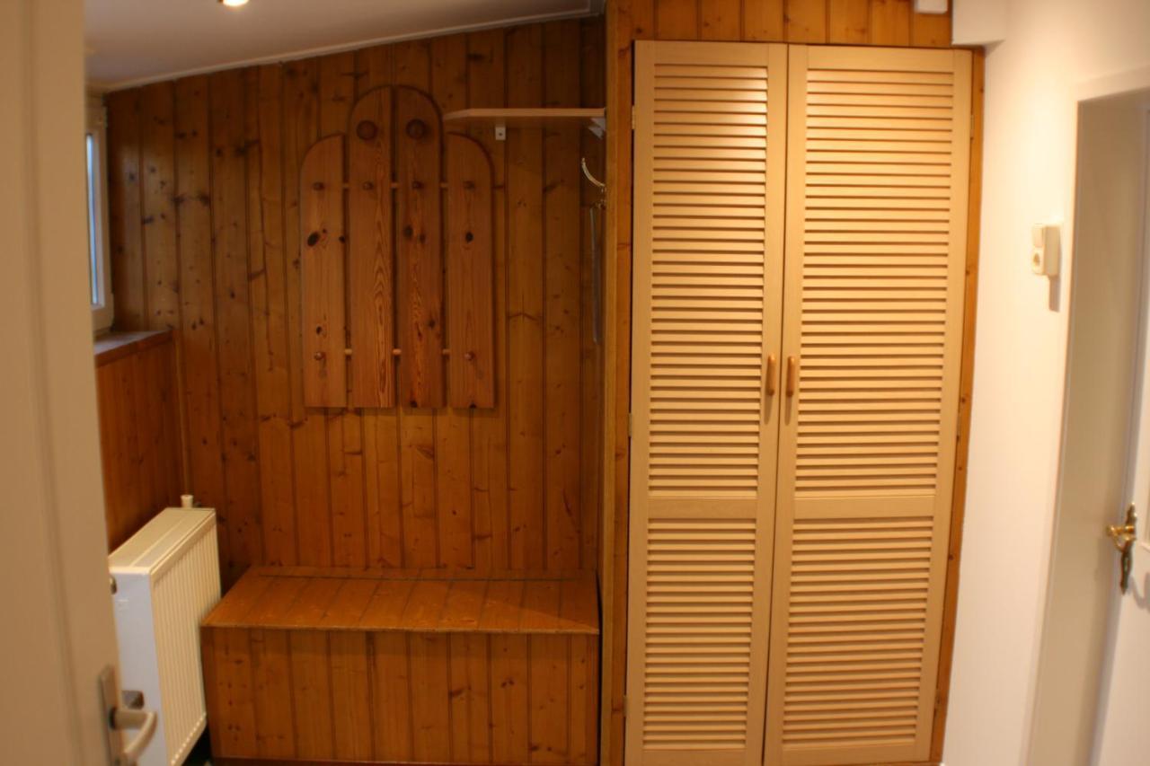 Schwone Diekhuusje - Vakantiewoning Aan De Noordzeekust Villa Schoondijke Kültér fotó