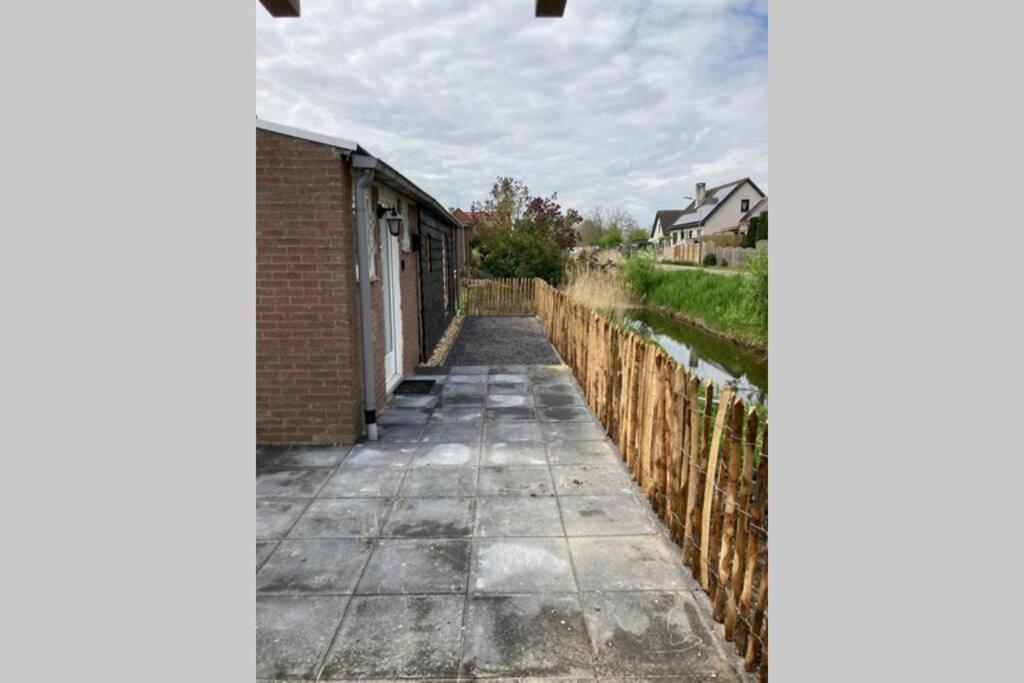 Schwone Diekhuusje - Vakantiewoning Aan De Noordzeekust Villa Schoondijke Kültér fotó