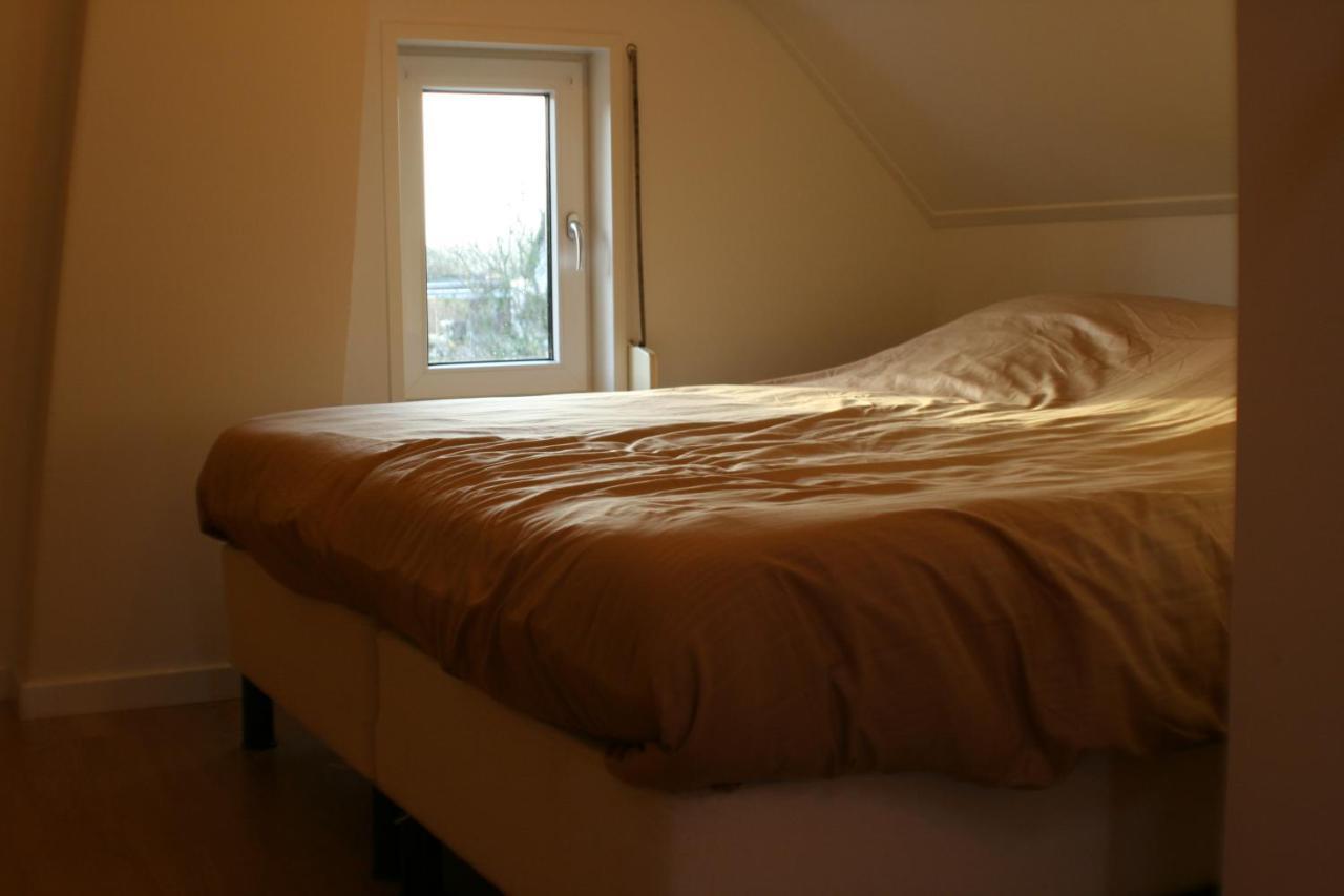 Schwone Diekhuusje - Vakantiewoning Aan De Noordzeekust Villa Schoondijke Kültér fotó
