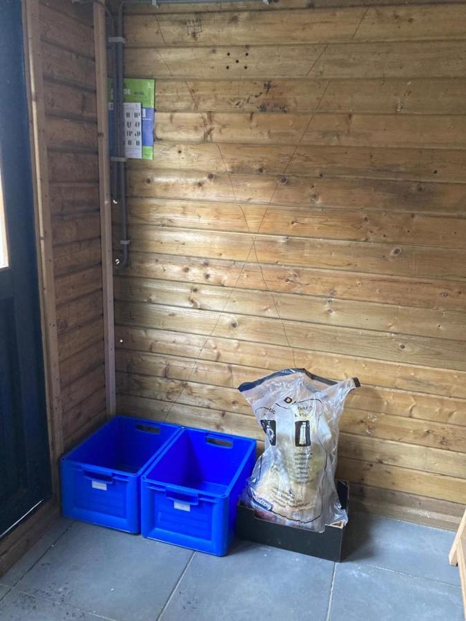 Schwone Diekhuusje - Vakantiewoning Aan De Noordzeekust Villa Schoondijke Kültér fotó
